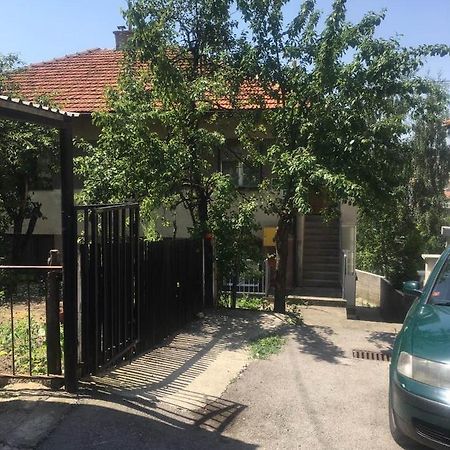 Apartmans Adi Szarajevó Kültér fotó